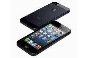 アップル、iPhone 5のスリープボタンに不具合で無償交換