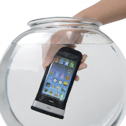 最高水準の防水規格に準拠したiPhone5対応スマートフォンケース『Air In IPX8 Waterproof case for iPhone5』販売開始。