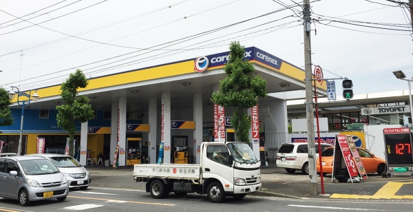 1店舗、月間3,000人ものお客様とコミュニケーションが生まれる！ガソリンスタンド向けツール・ドライバーチャンネル導入！30店舗突破！