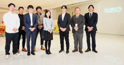 インタビュー記事『花王がD2C戦略を強化。CX向上のためにサイト内検索、ハッシュタグ、レビューなど4サービス同時導入！ その背景に迫る』が掲載