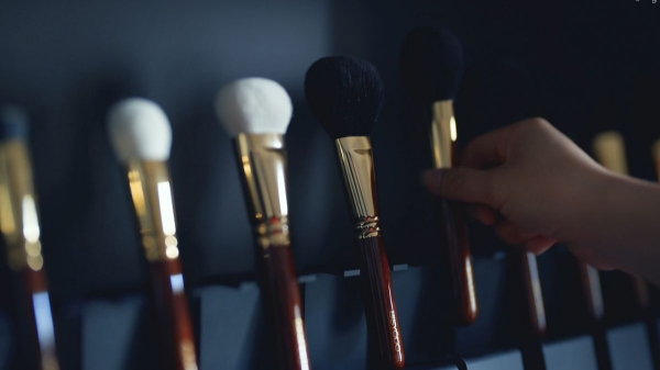 【新ブランド】伝統工芸品を世界に販売するECサイト「BECOS」がウエダ美粧堂「化粧筆」の取り扱いを開始！