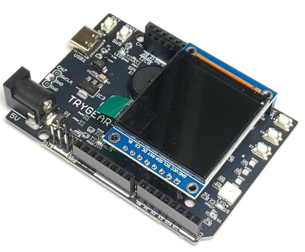 マイクロファン、教育用マイコン基板「TRYGEAR-AXIS RP2040」を発売！センサー・カラーLEDを標準搭載し、マイコン基板のみで多彩な演習に対応