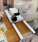 宇城市の避難所に設置した防犯カメラとモバイル通信機器2